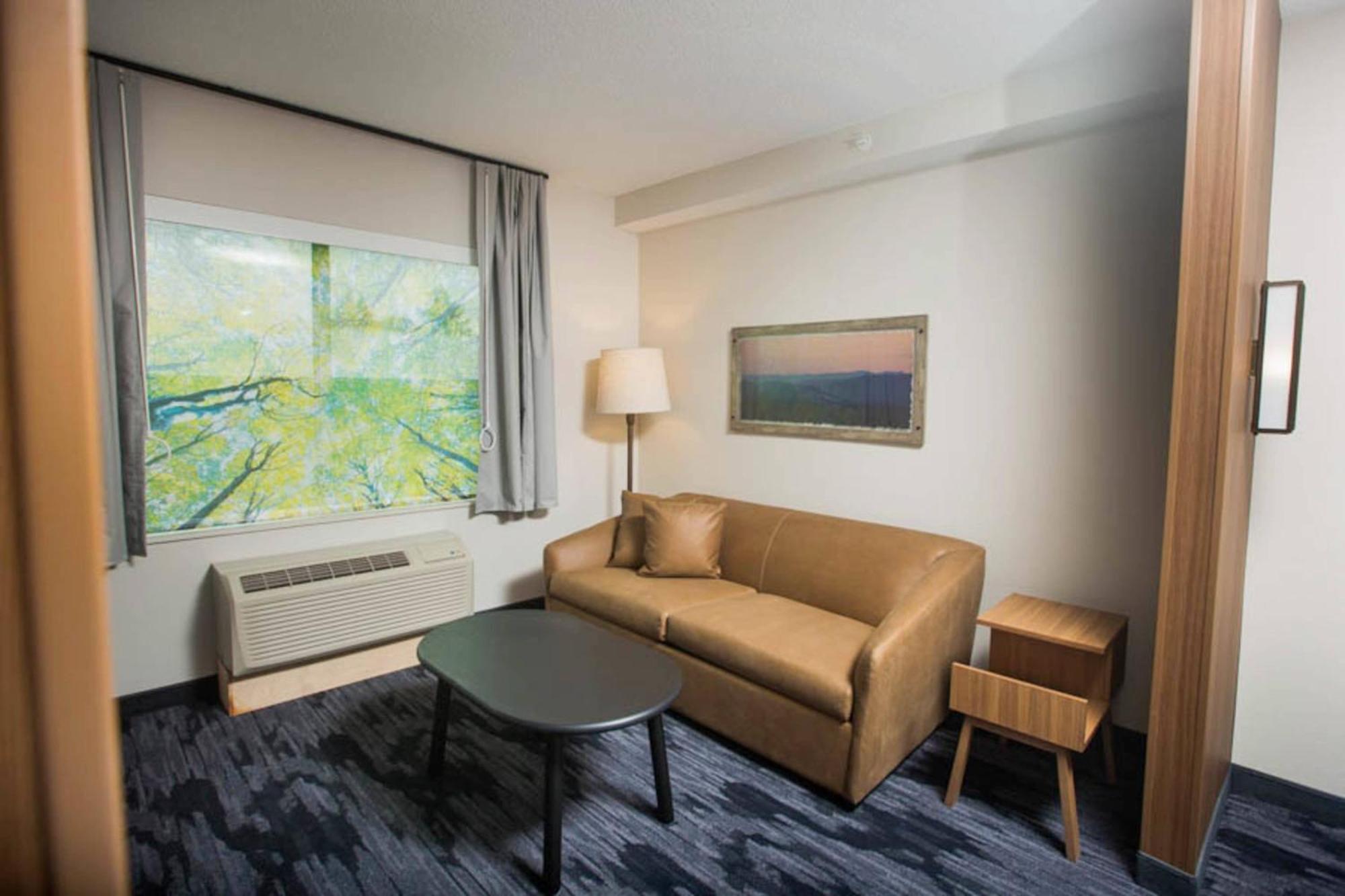Fairfield Inn & Suites By Marriott Philadelphia Broomall/Newtown Square Eksteriør billede