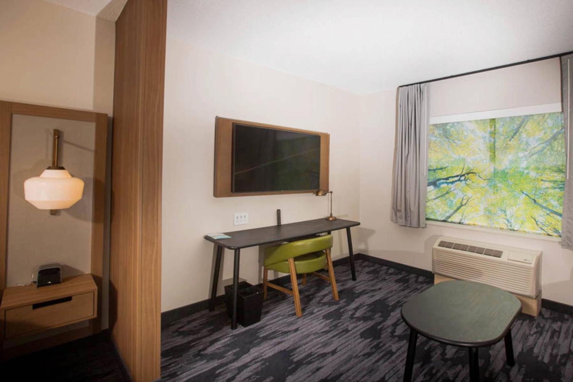 Fairfield Inn & Suites By Marriott Philadelphia Broomall/Newtown Square Eksteriør billede