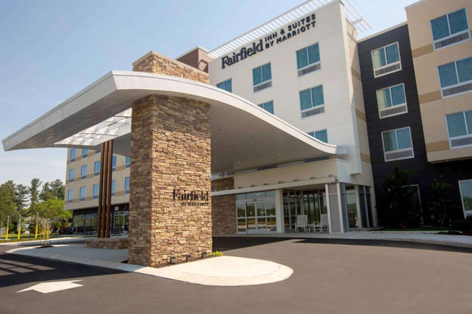 Fairfield Inn & Suites By Marriott Philadelphia Broomall/Newtown Square Eksteriør billede